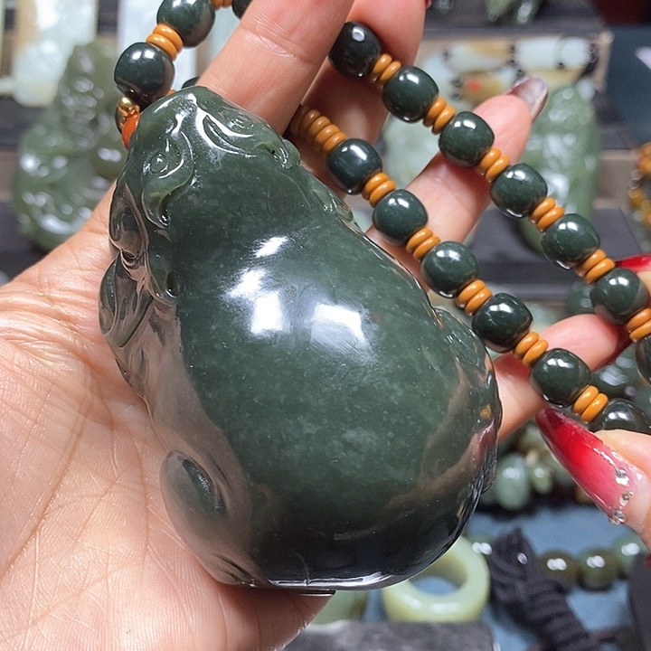 和田玉挂件未镶嵌