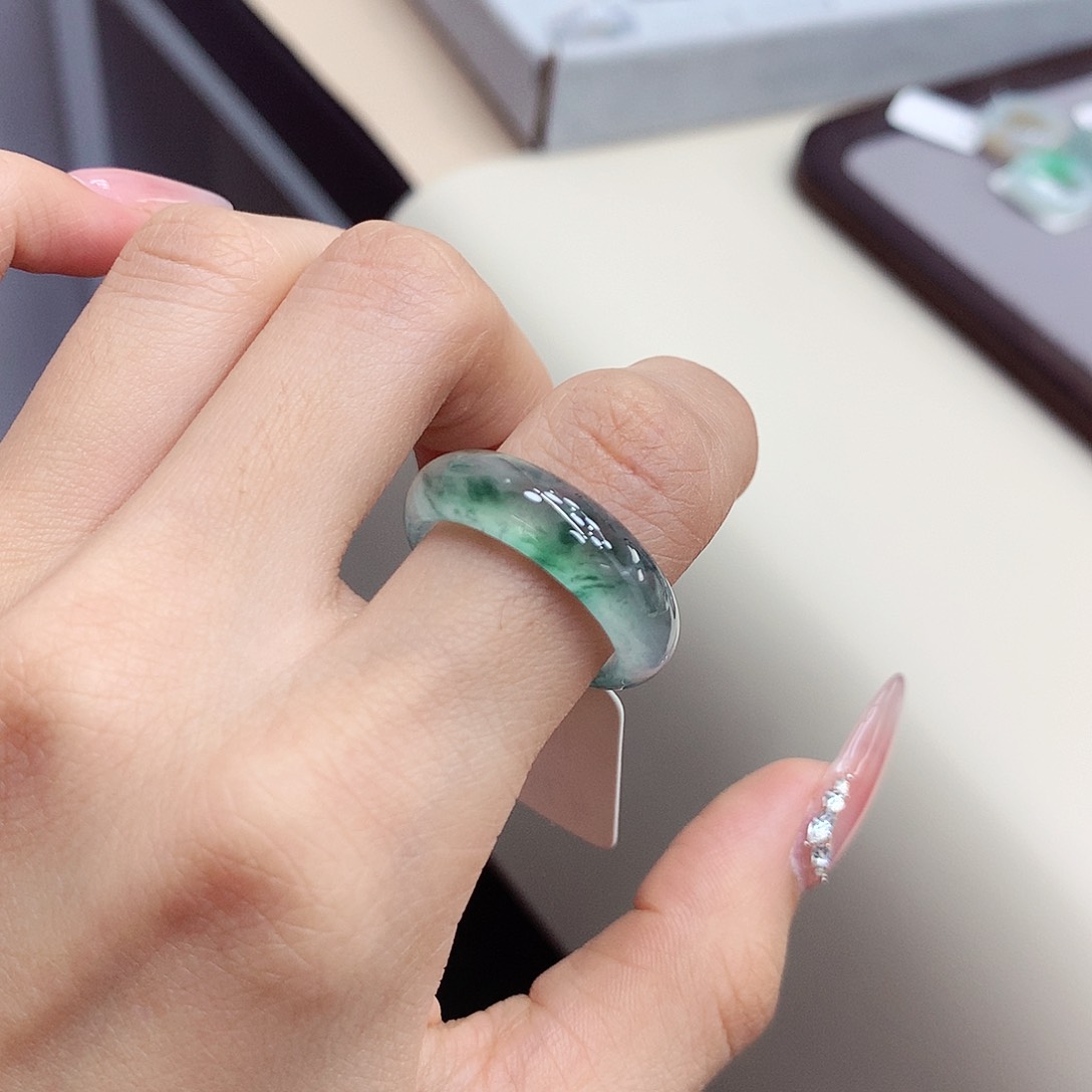 翡翠戒指未镶嵌14号