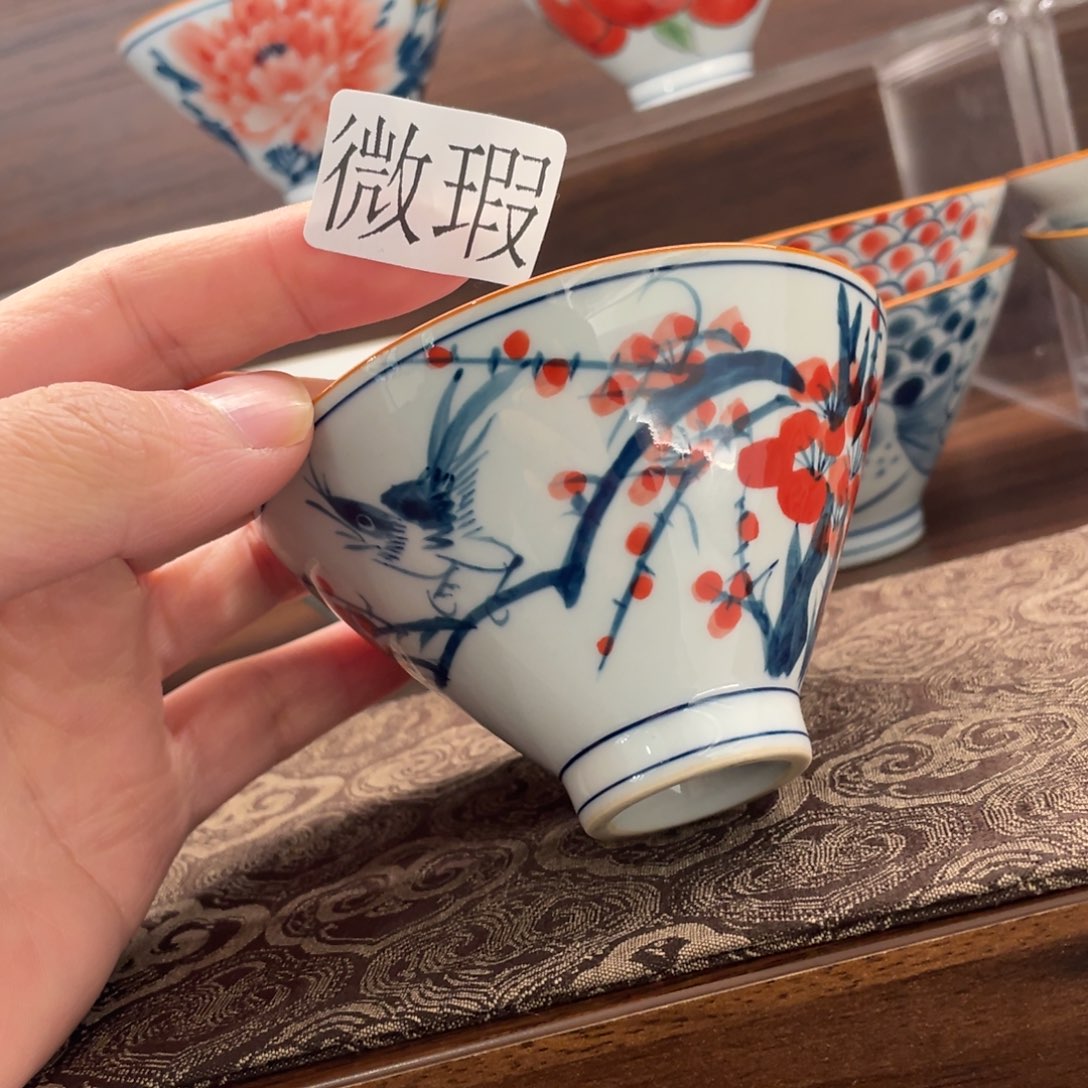 釉下手绘茶具微瑕