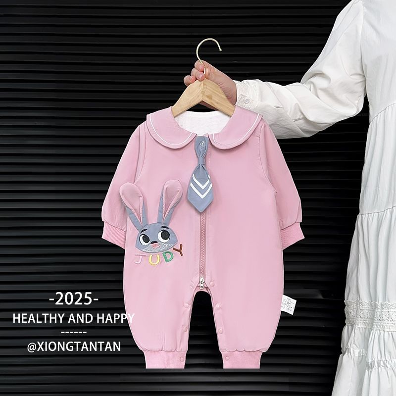 婴儿衣服秋装连体衣2025新款洋气小月龄女宝宝百天卡通外出爬爬服