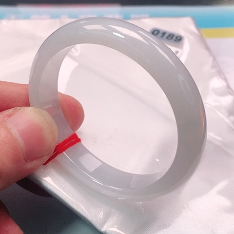 翡翠手镯（贵妃镯）未镶嵌0189号