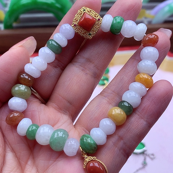 翡翠颈饰银S925镶嵌翡翠