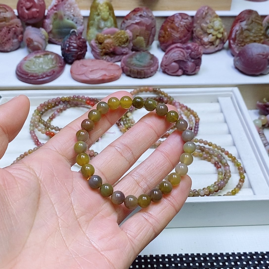 玛瑙/玉髓盐源玛瑙未镶嵌