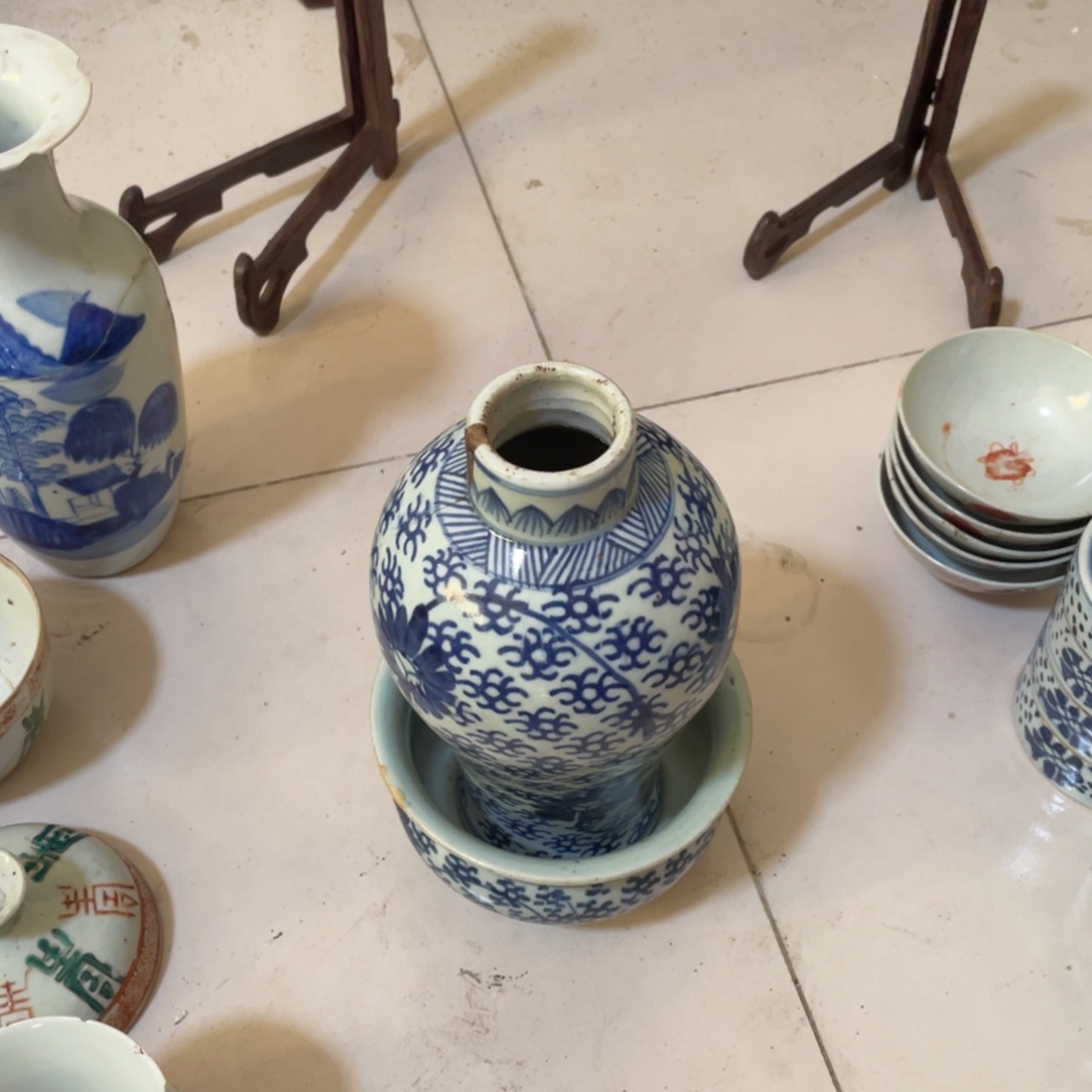 四****》二手的瑕疵工艺品