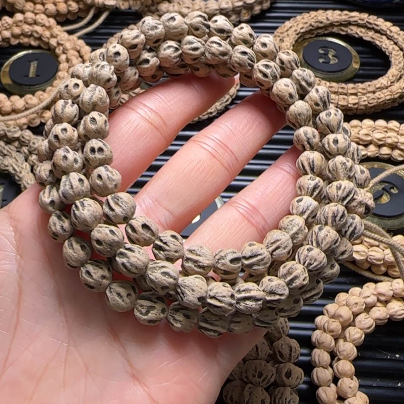 【闪购商品】柏香籽/百香籽吊坠?****杀