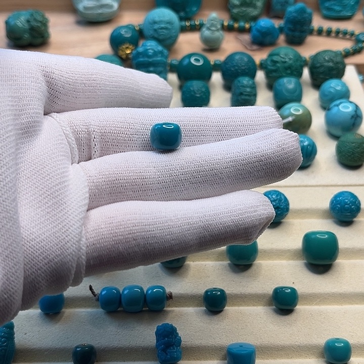 绿松石绿松石未镶嵌