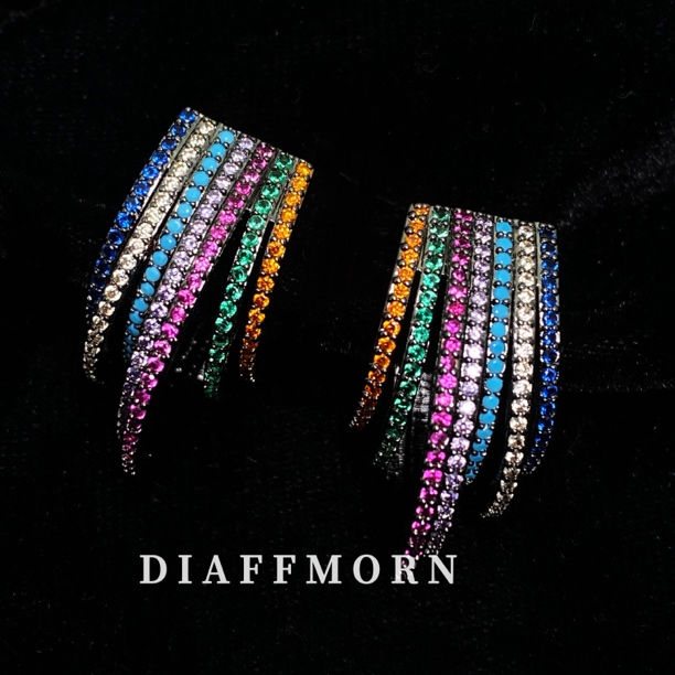 铜合金合成锆石耳饰 DFM《锦绣光阴》重工欧美风设计高级感耳环