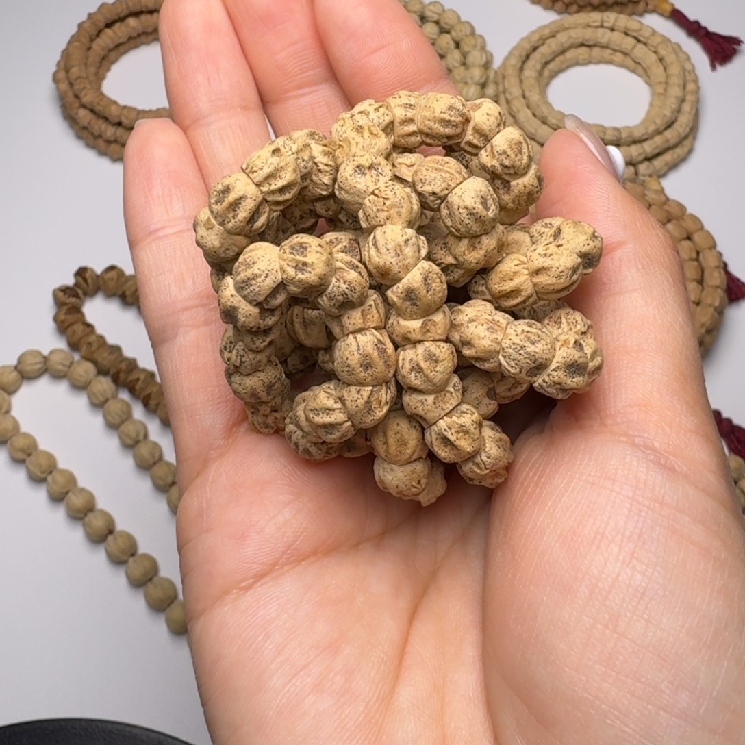 蒸***上柏香籽/百香籽吊坠