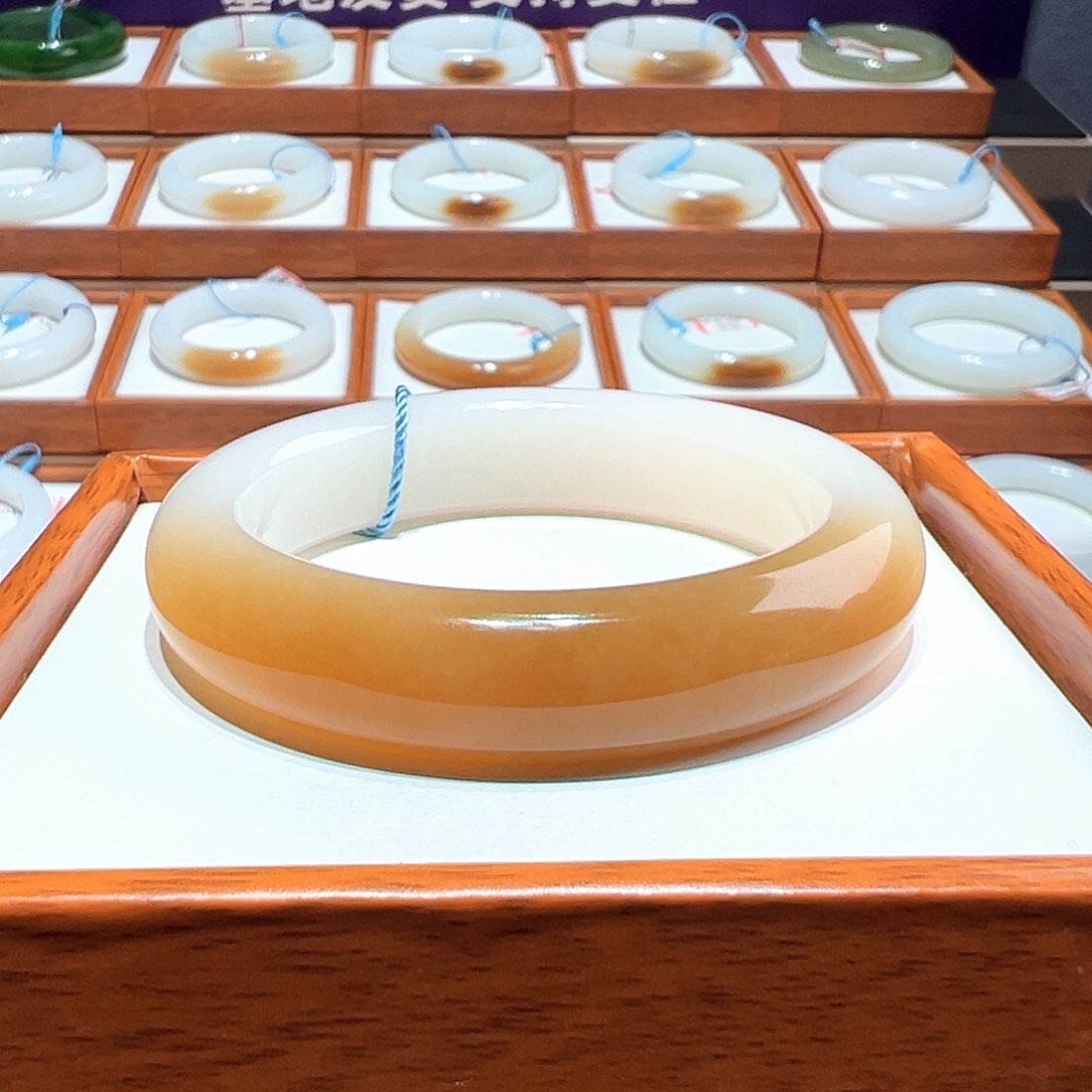 和田玉手镯 52 53未镶嵌