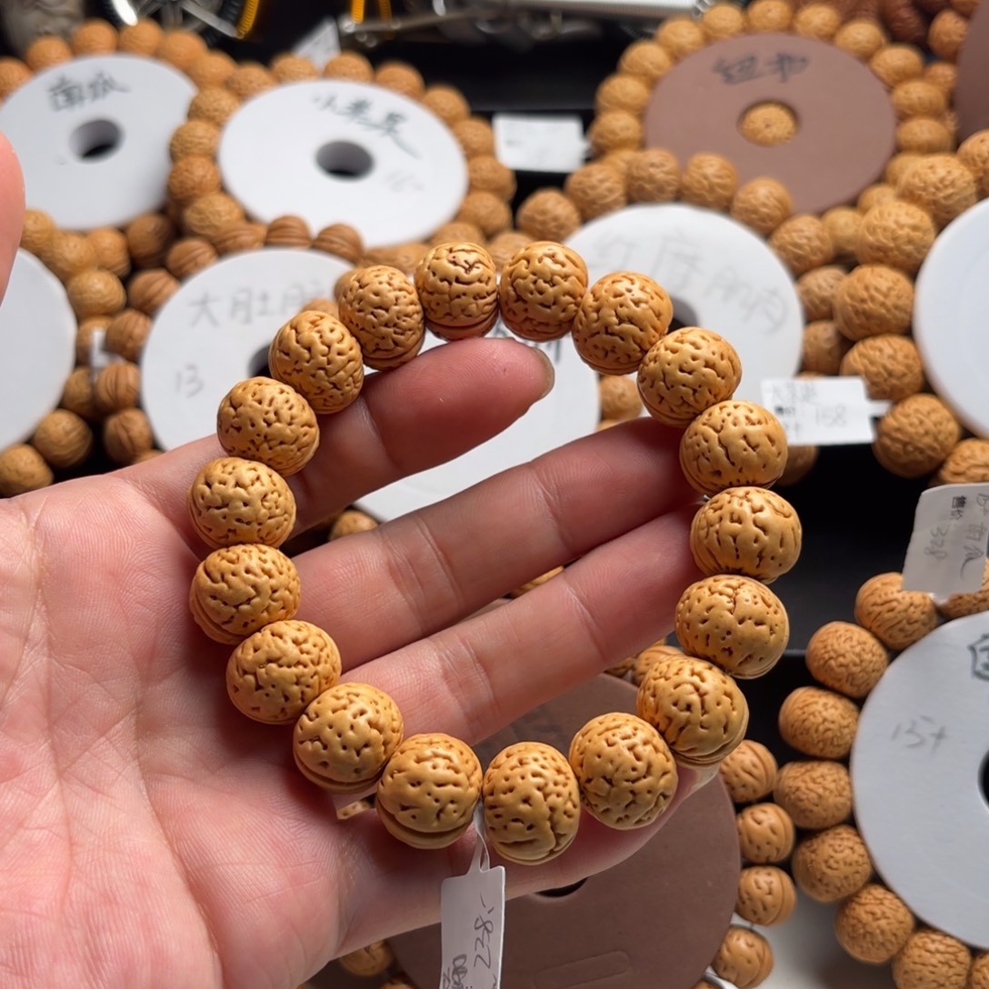 菩提籽类桃核盘锦一道筋品