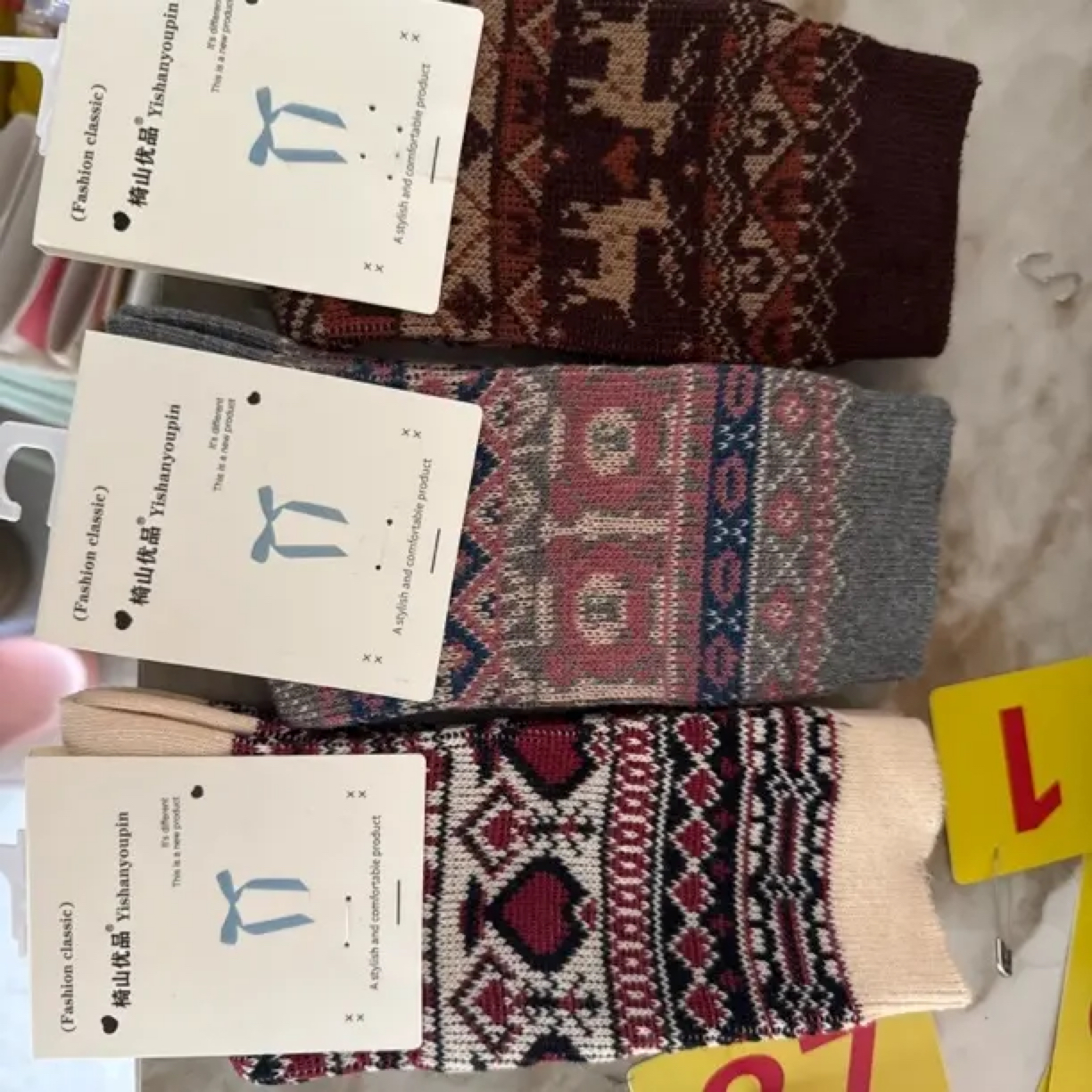 秒杀秋冬复古费尔岛风格透气防臭新疆长绒棉中筒男女同款袜