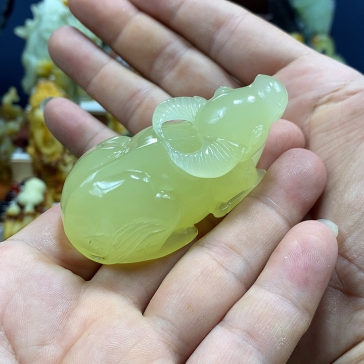 未镶嵌蛇纹石玉珠宝奇石弓*锐