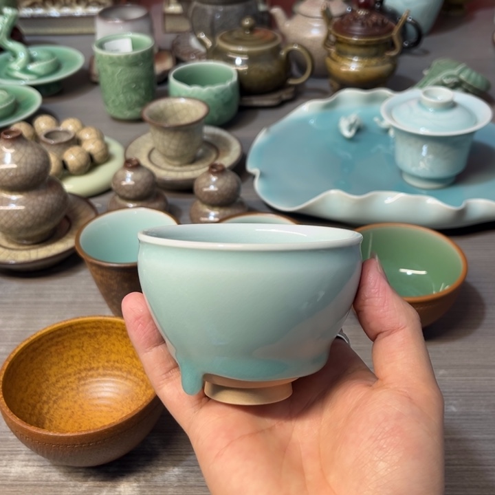 黄灿 粉青 美人泪作品