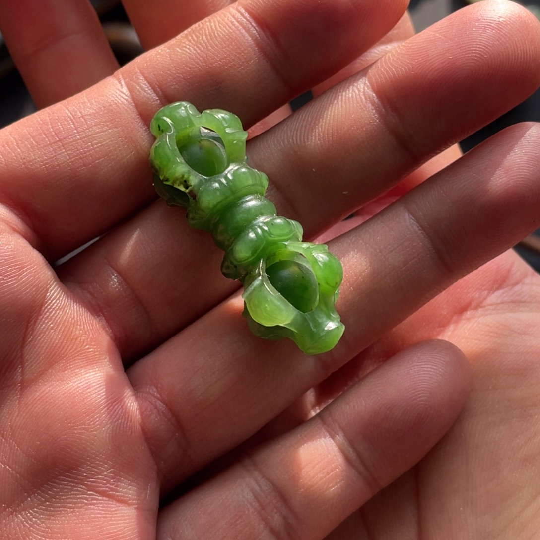 和田玉未镶嵌吊坠(不含链)