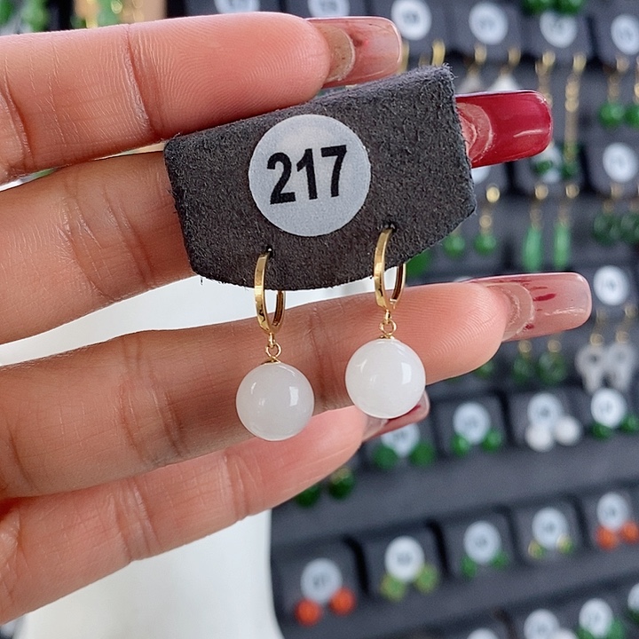 和田玉耳饰18K金镶嵌