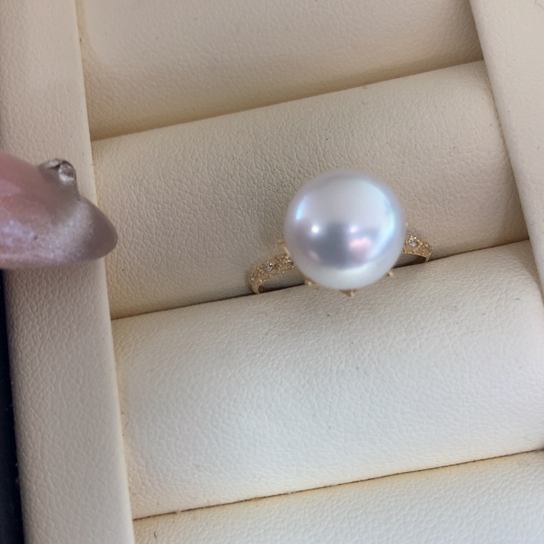 海水珍珠戒指18K金镶嵌