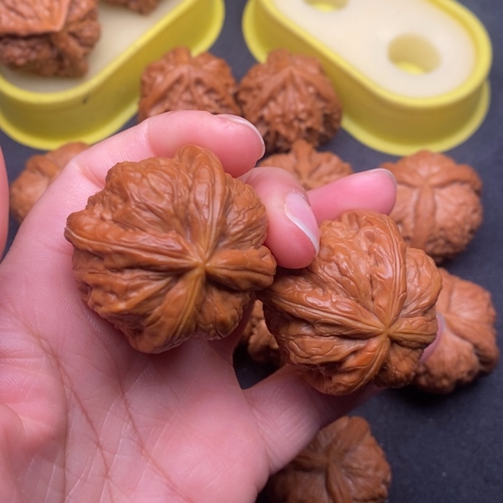 把件文玩核桃没**会