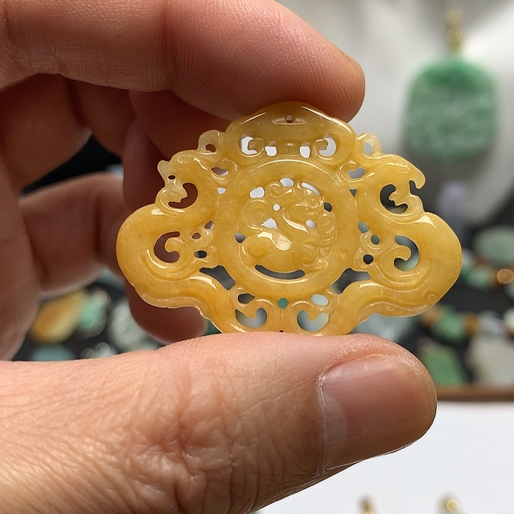 翡翠未镶嵌颈饰天然A货翡翠