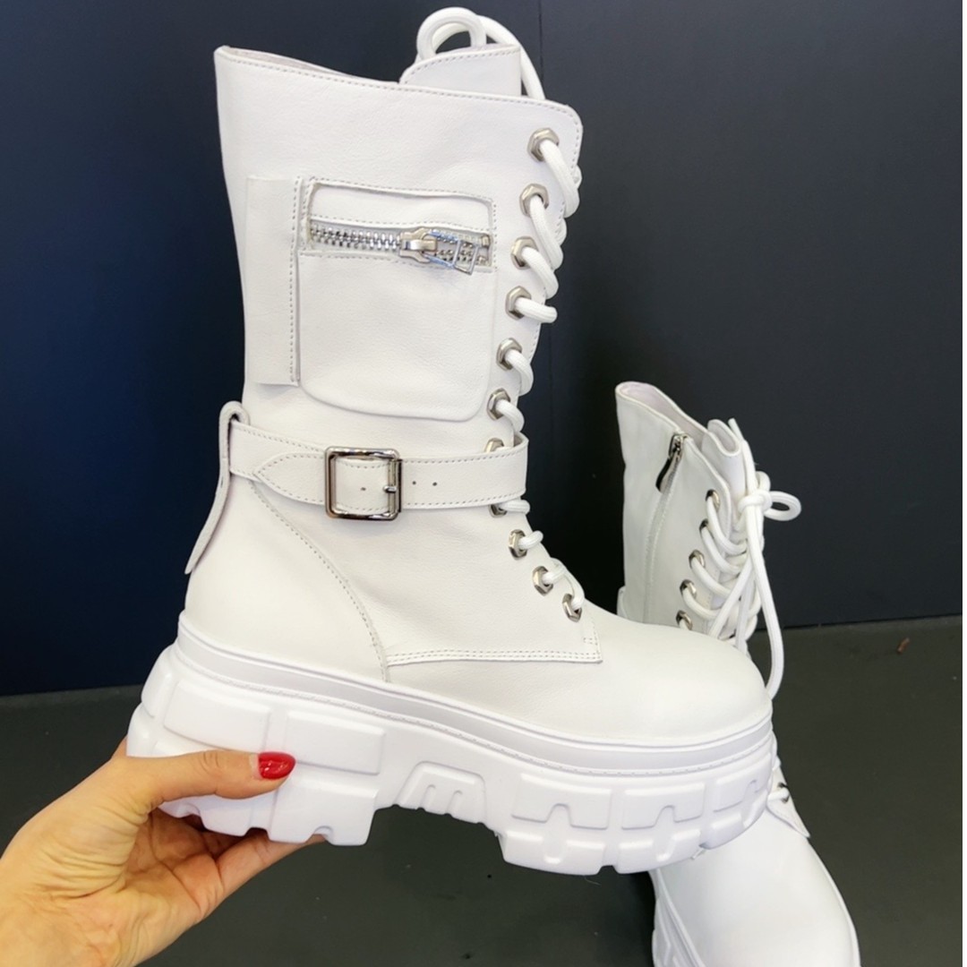 原赫【白色  】高帮（圆头马丁靴中筒靴子时尚百搭系带筒靴）