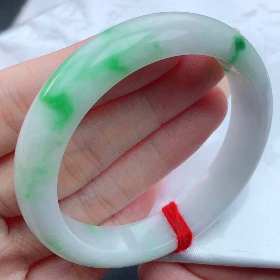 翡翠手镯未镶嵌55圈口882459