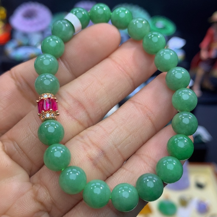 翡翠手链未镶嵌翡翠 8.0