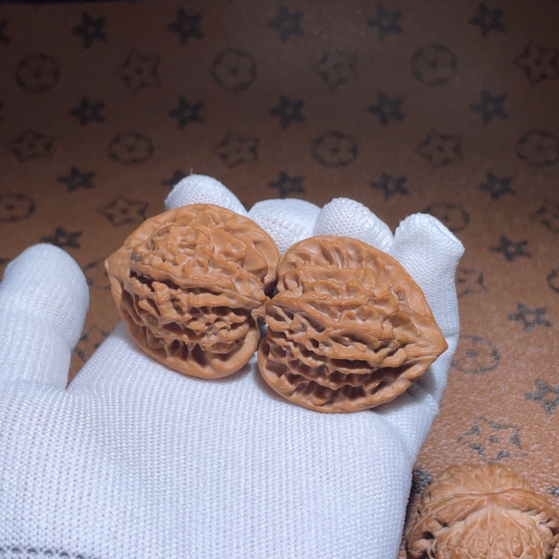 文玩核桃吊坠40龙门涧