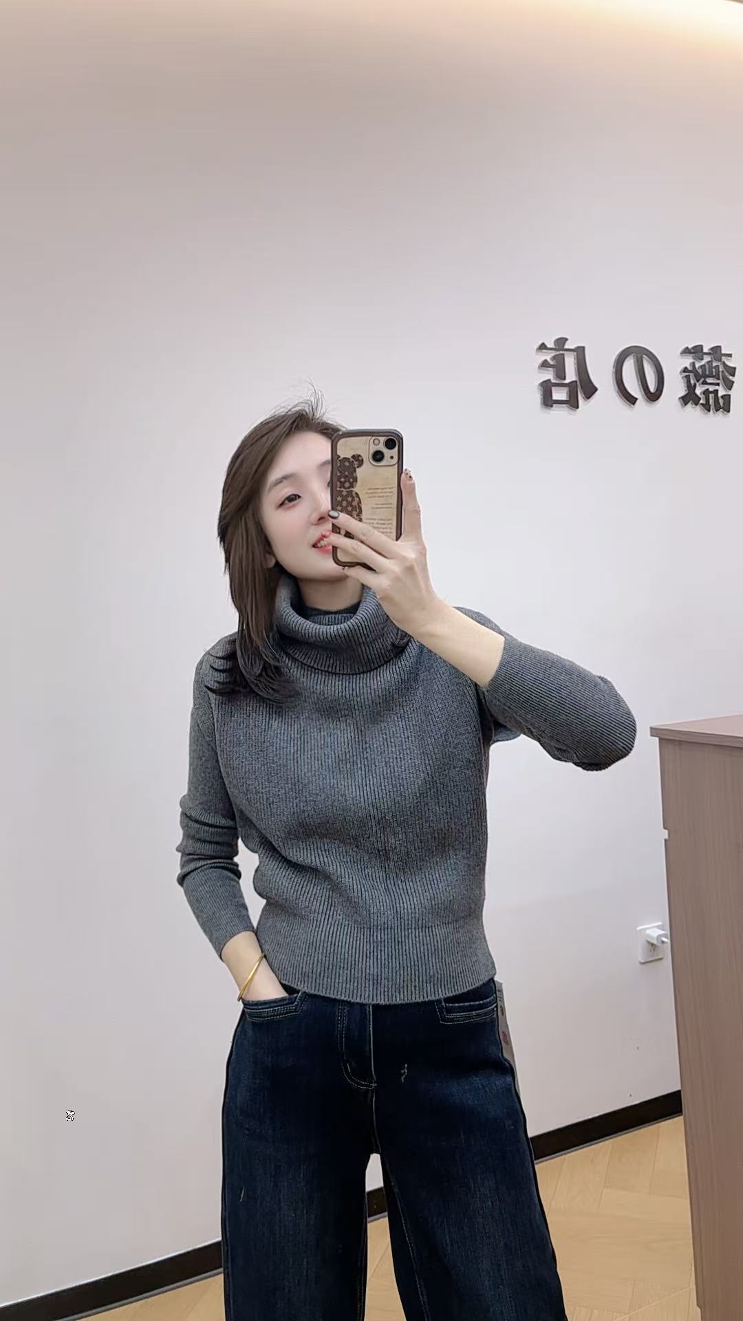 小薇家 【两件套】8806冬季时尚简约针织上衣+高领坎肩毛衣