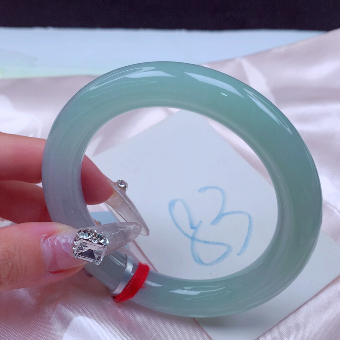 翡翠手镯未镶嵌天然缅甸翡翠A货手镯