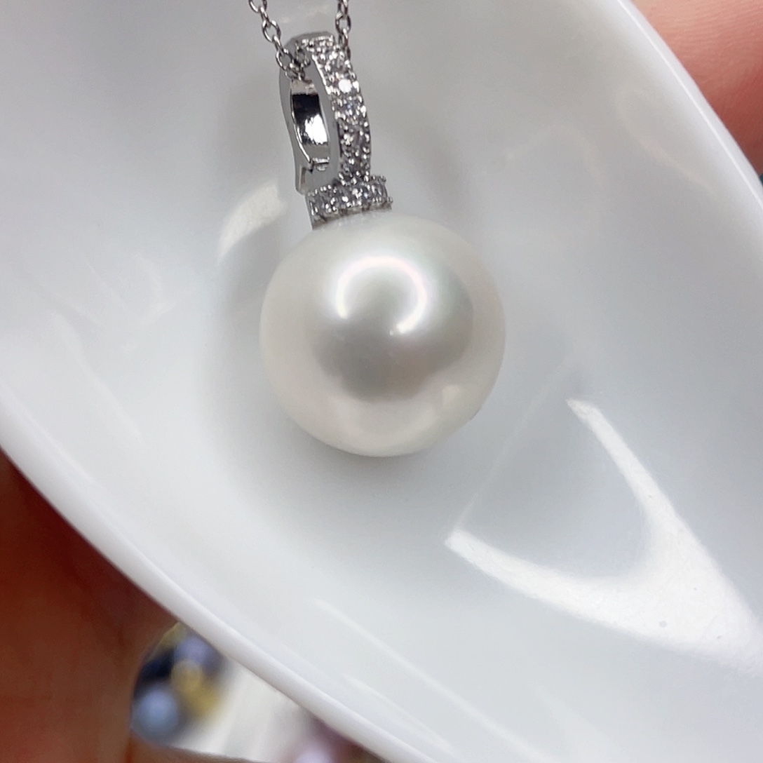 淡水珍珠未镶嵌吊坠(赠链)