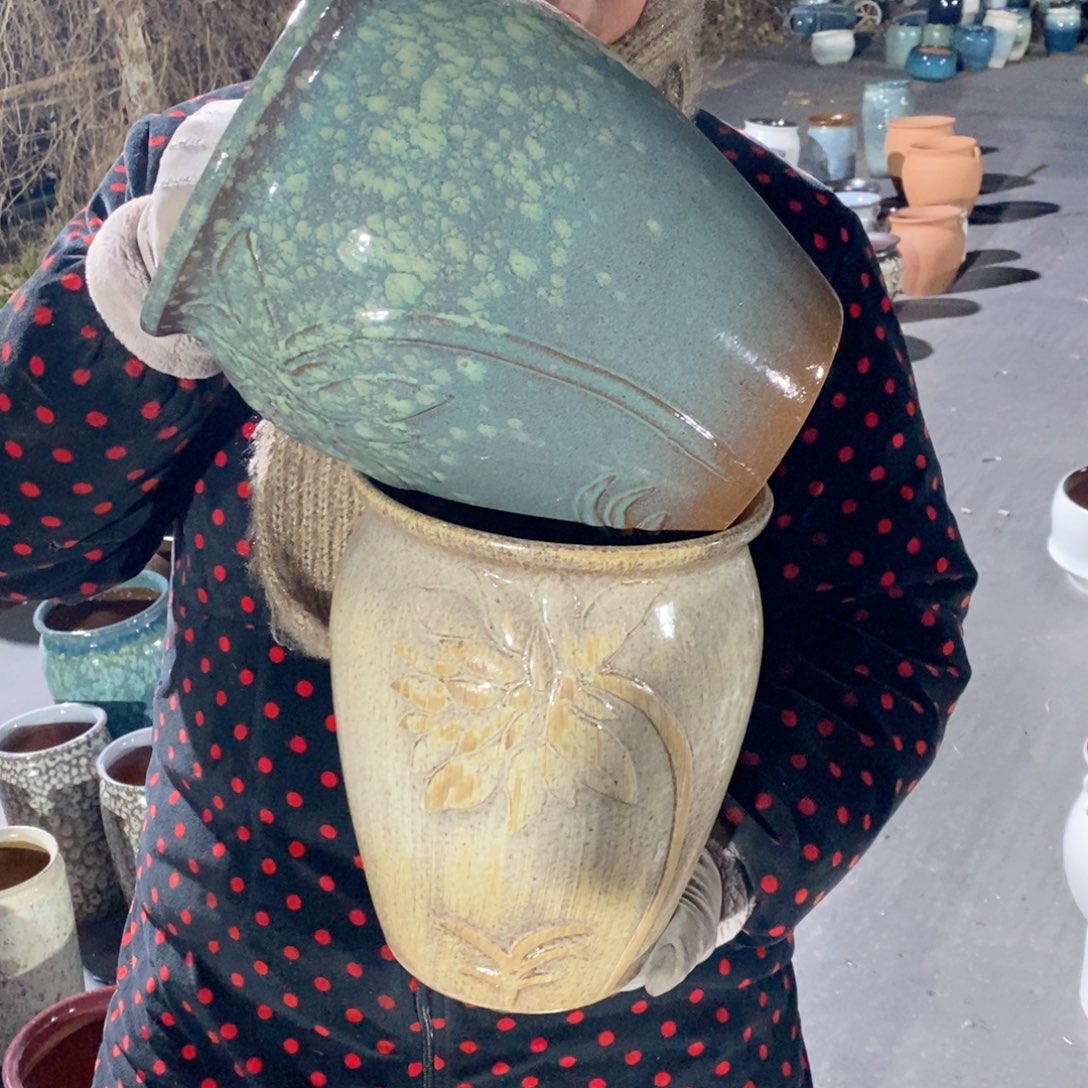 红陶口20高25～～～