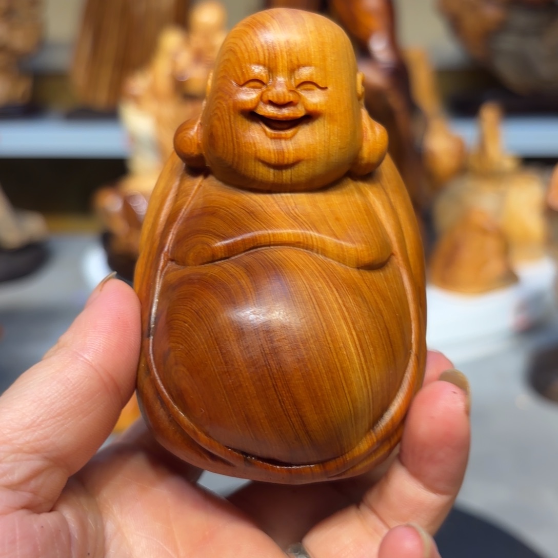 木太行崖柏弥勒佛