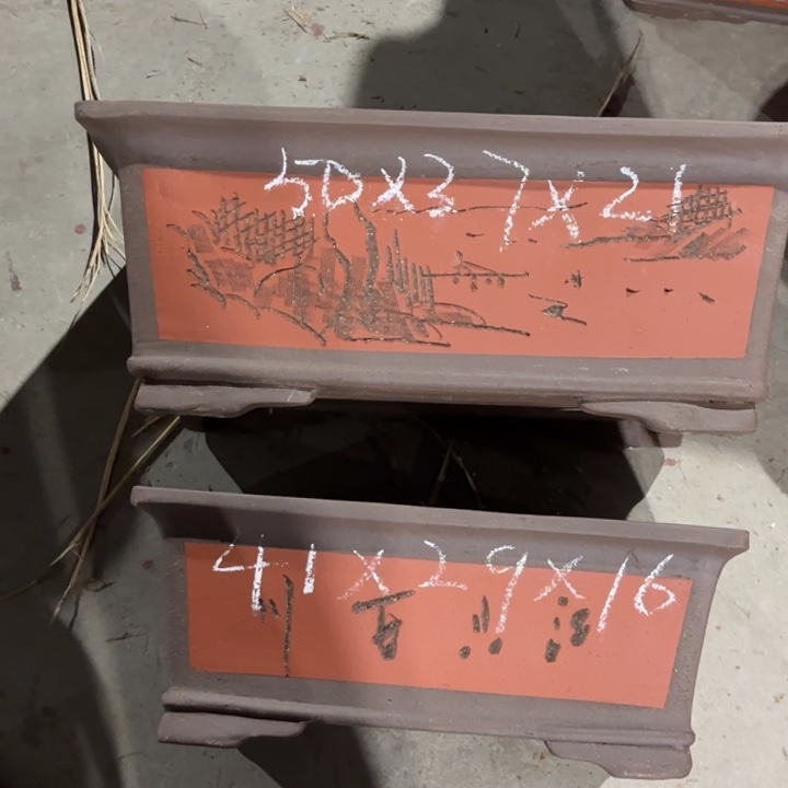 紫砂花盆128-2。        