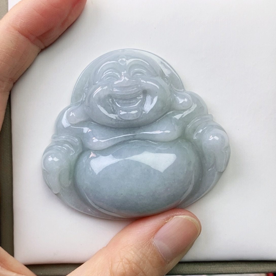 翡翠颈饰未镶嵌A***衣佛公