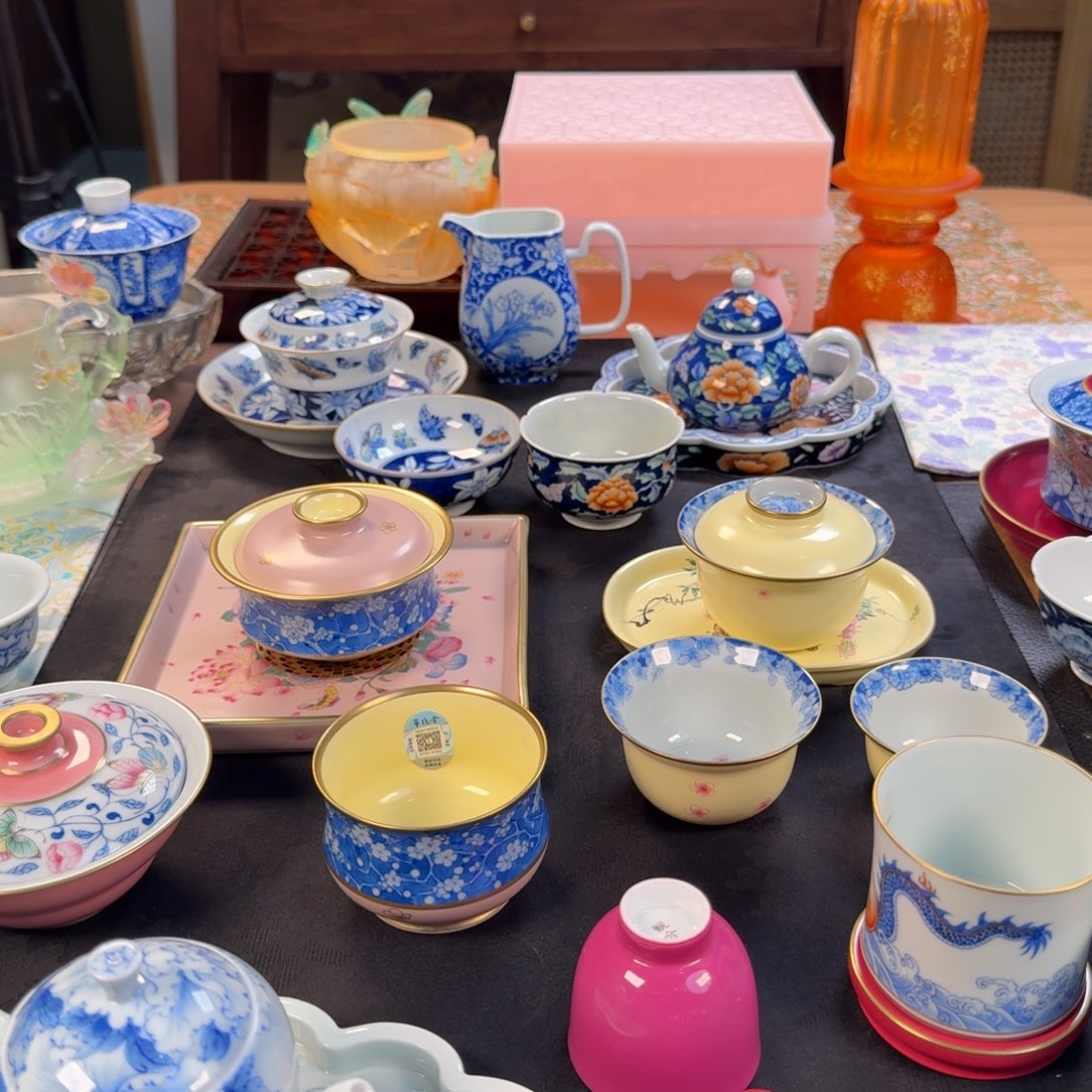 透***秋瓷片一一一一一一一一一一一一