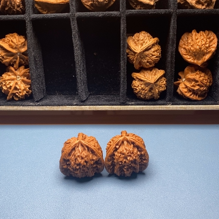 闲***恰核桃手串/手链文山哈哈哈哈