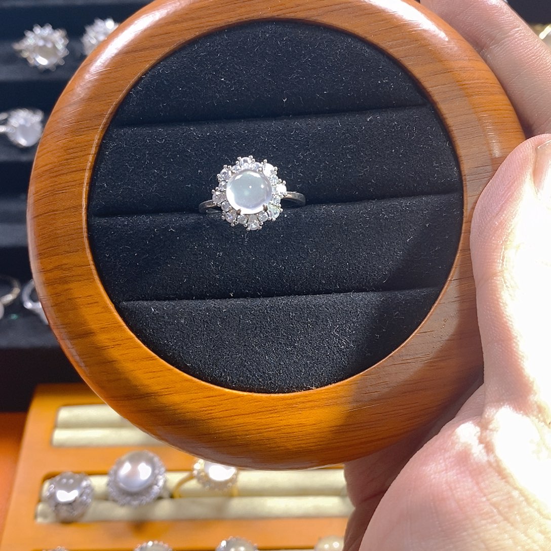 石英质玉银S925镶嵌戒指