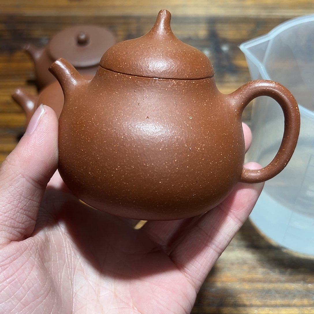 紫砂茶壶紫砂的味道很