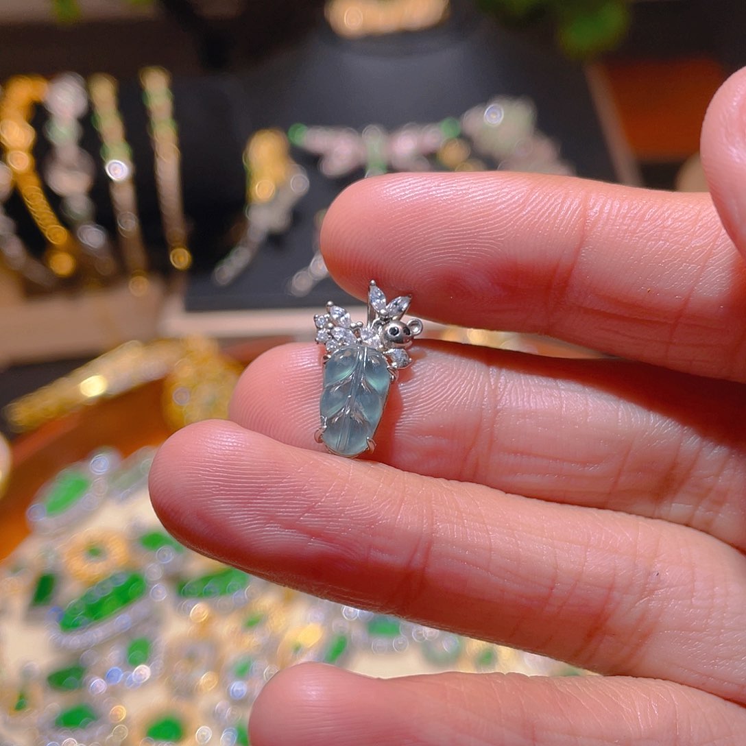 翡翠吊坠(不含链)银S925镶嵌