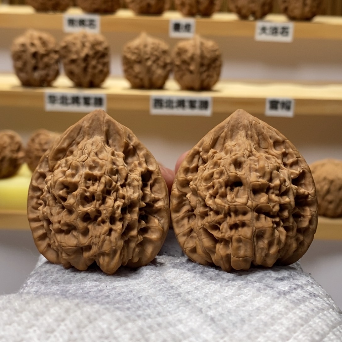 文玩核桃吊坠43.5尺寸全品官帽
