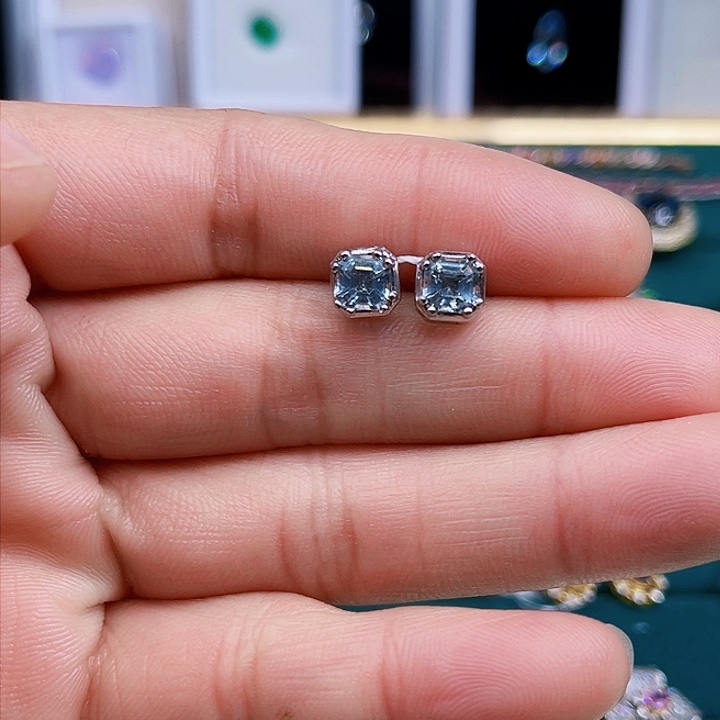 海蓝宝石耳坠银S925镶嵌