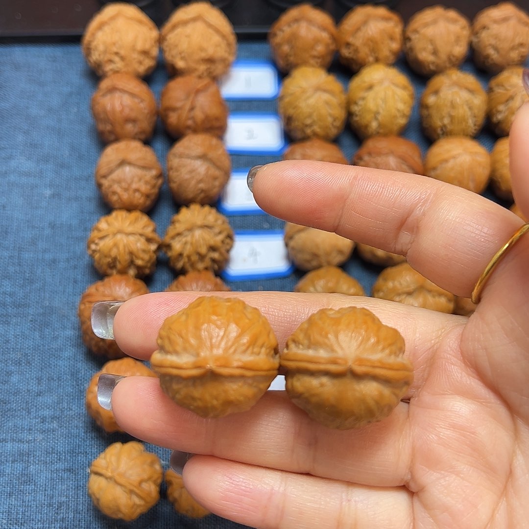 吊坠文玩核桃爱心元宝25尺全品无修