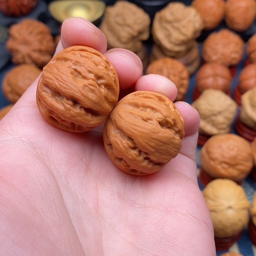 把件文玩核桃嘴*哥精品小手捻