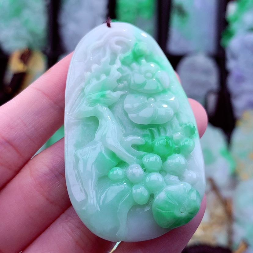 【闪购商品】翡翠颈饰未镶嵌天然