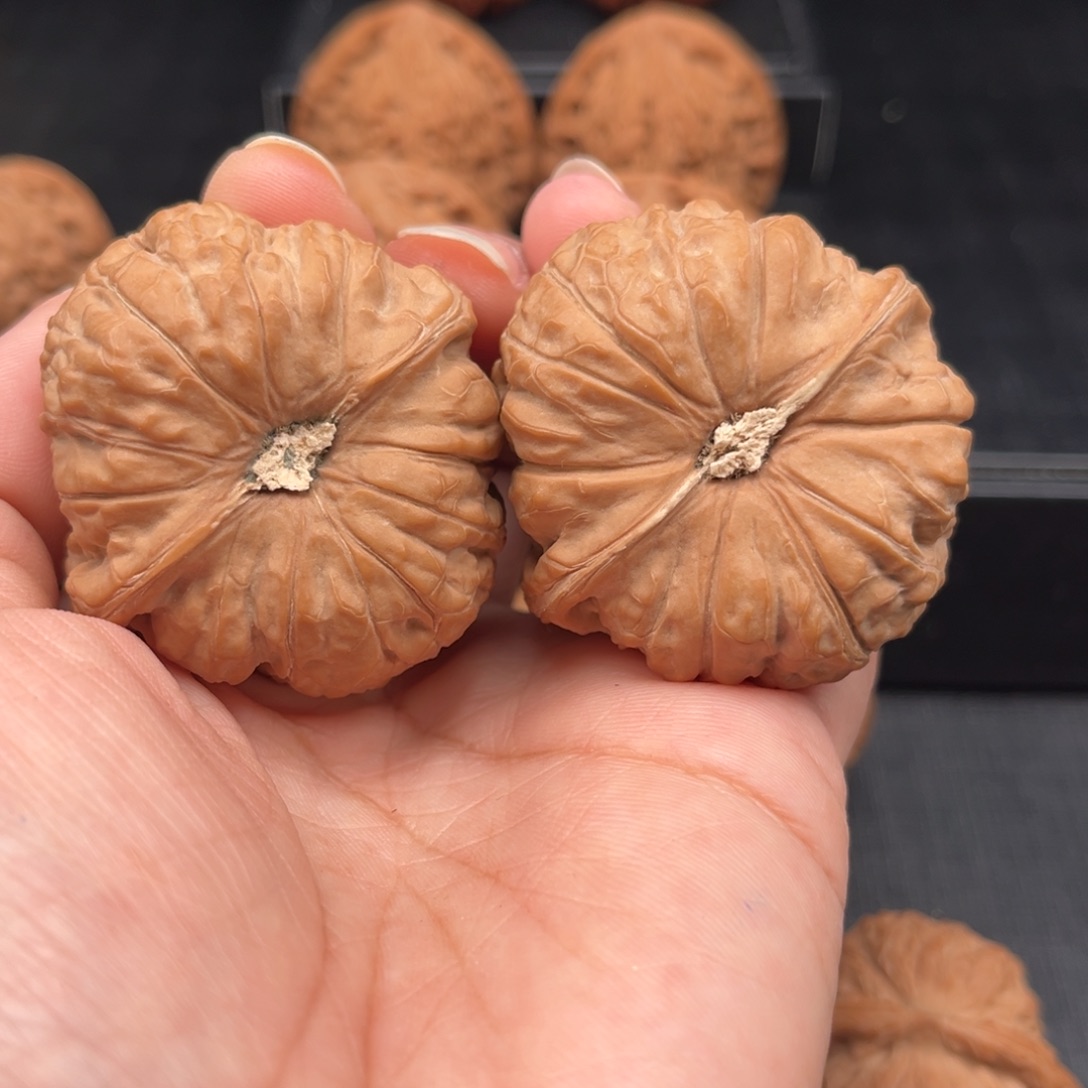 【闪购商品】吊坠文玩核桃南瓜墩