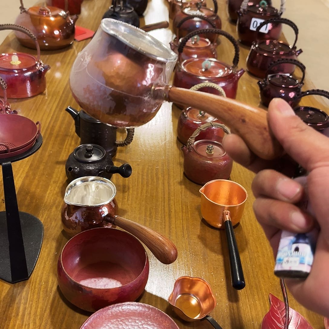 紫铜铜包银公杯手工锻打工艺