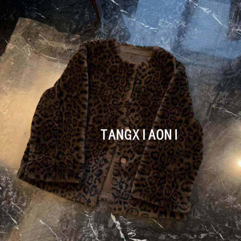 5店 暗豹纹理 【草草】 外套