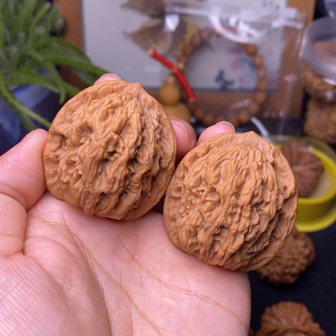 文玩核桃把件40麦虎
