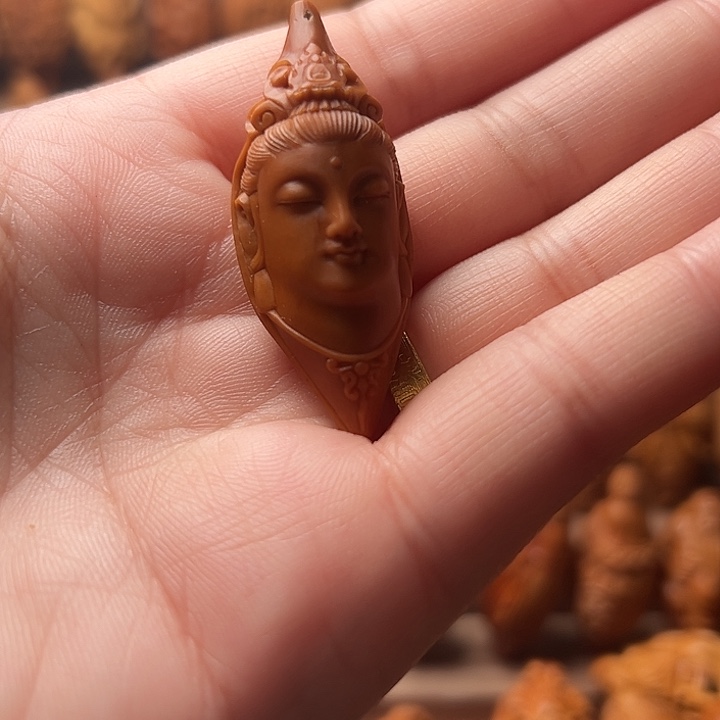 橄榄核吊坠艾***外橄榄核