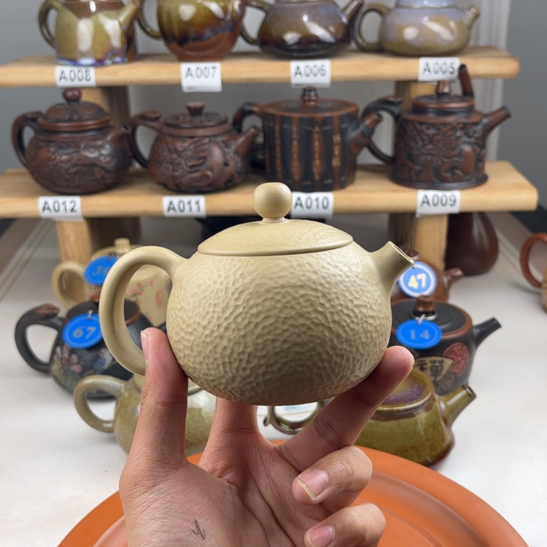 壶210cc白泥锤纹西施，建水紫陶老手艺人全手工制作
