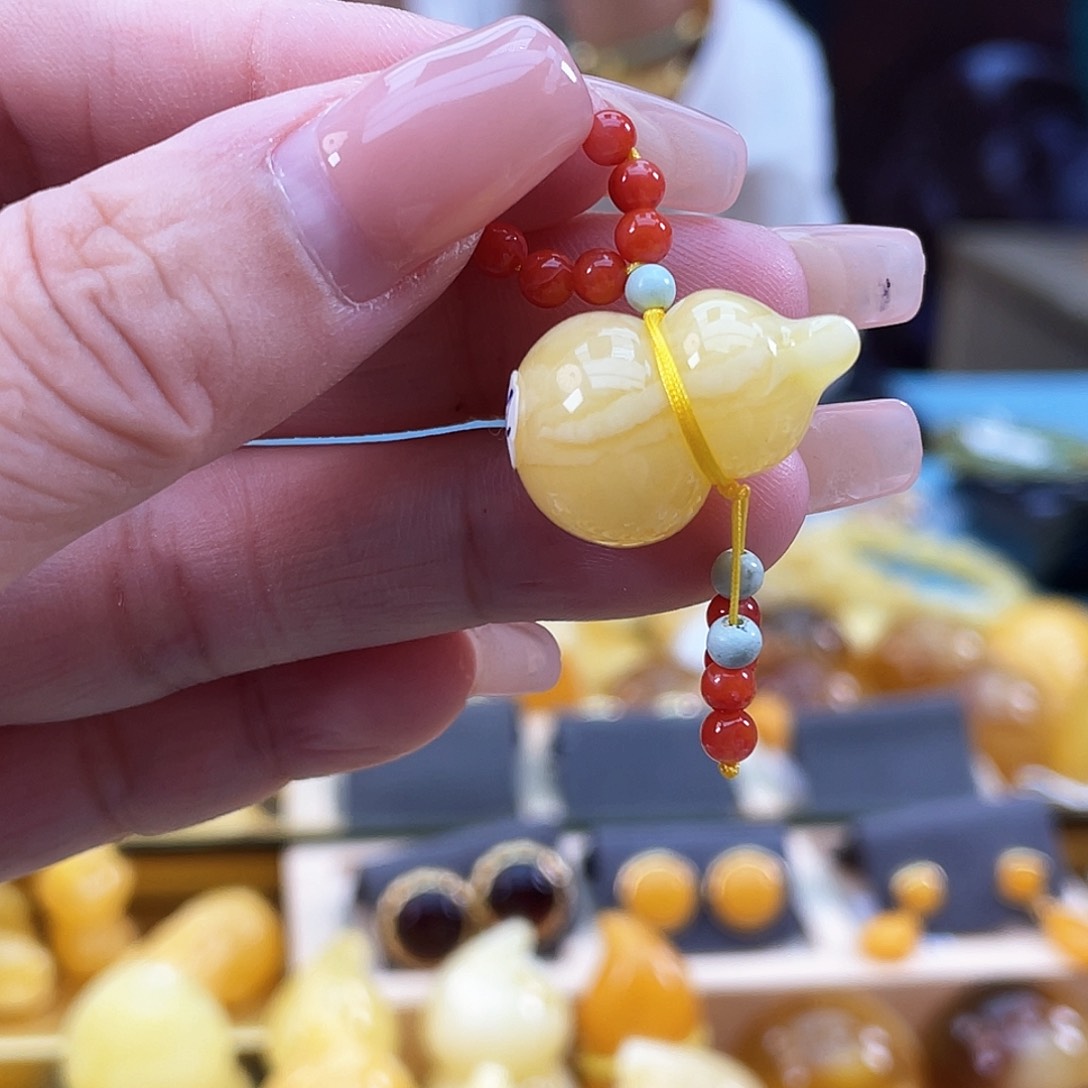 未镶嵌琥珀裸石琥珀h19